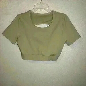 Danysu Open Back Crop Top Short Sleeve Size Medium
